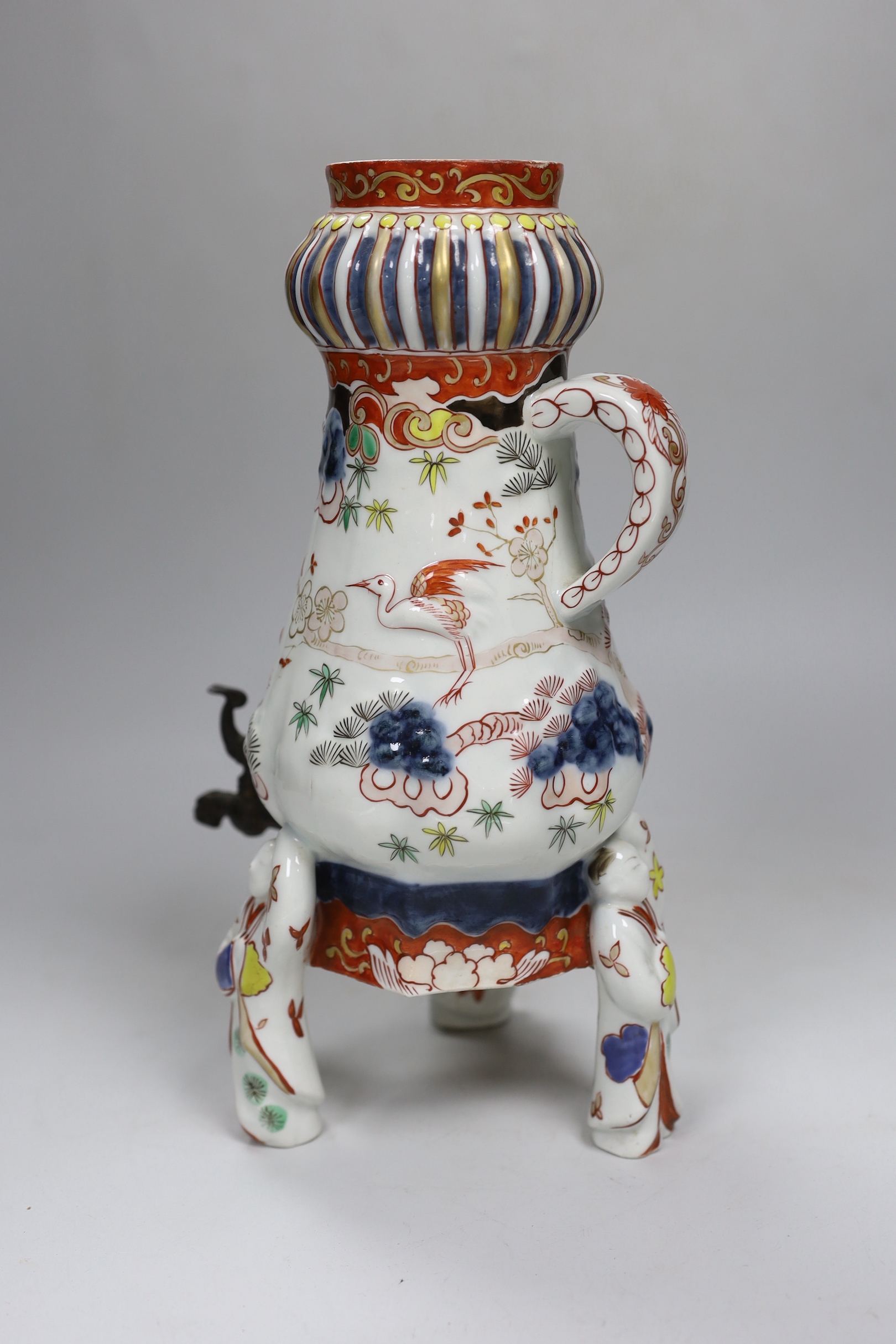 An Imari palette porcelain urn (lacking cover), 30cm high